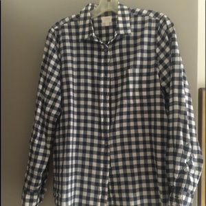Navy/white checkered blouse
